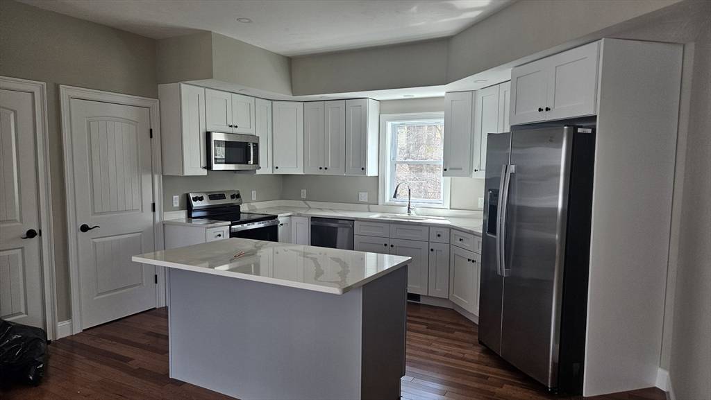Worcester, MA 01607,04 Aurora Street