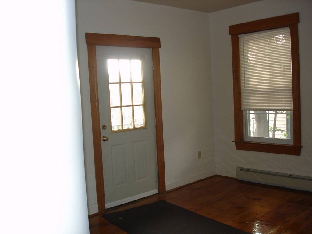 Ayer, MA 01432,11 Pleasant St #2 front