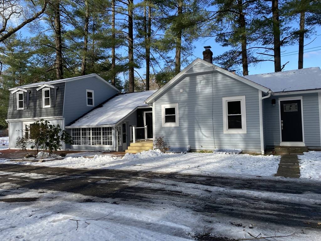 Wilbraham, MA 01095,12 Hillcrest Dr