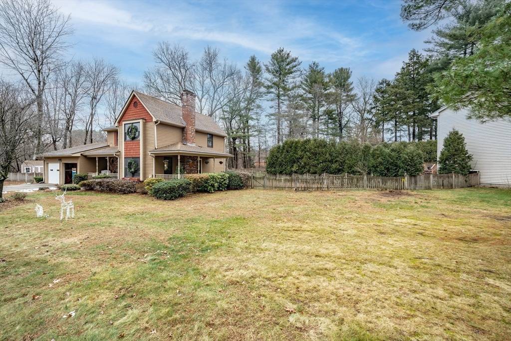 Agawam, MA 01001,33 Forest Ridge Ln