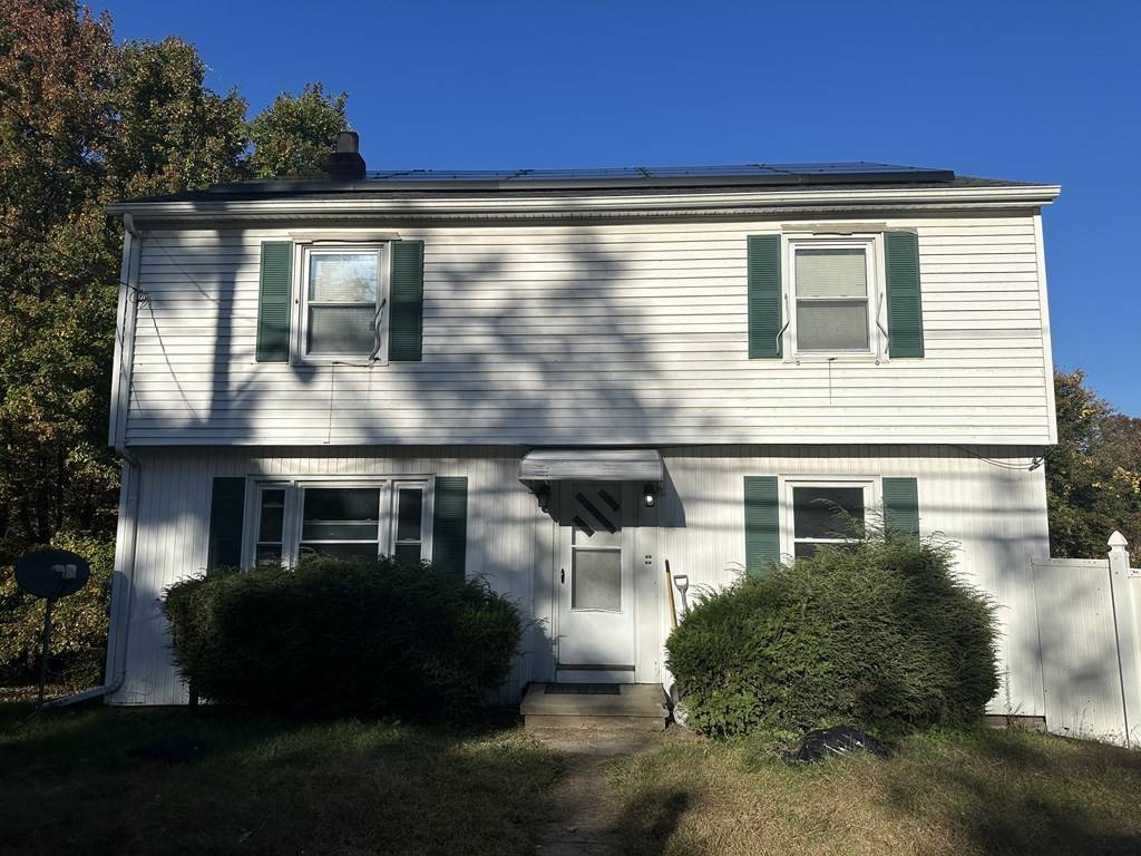 Southbridge, MA 01550,279 Ashland Ave #1