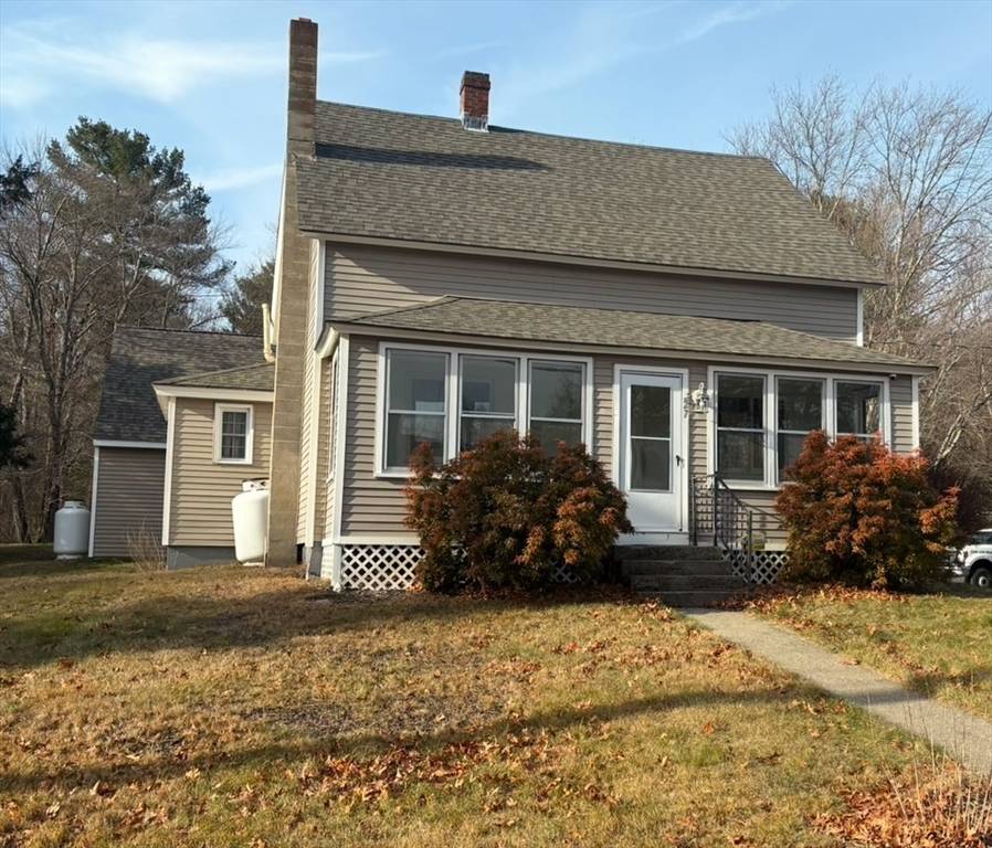 Northbridge, MA 01588,227 Union St