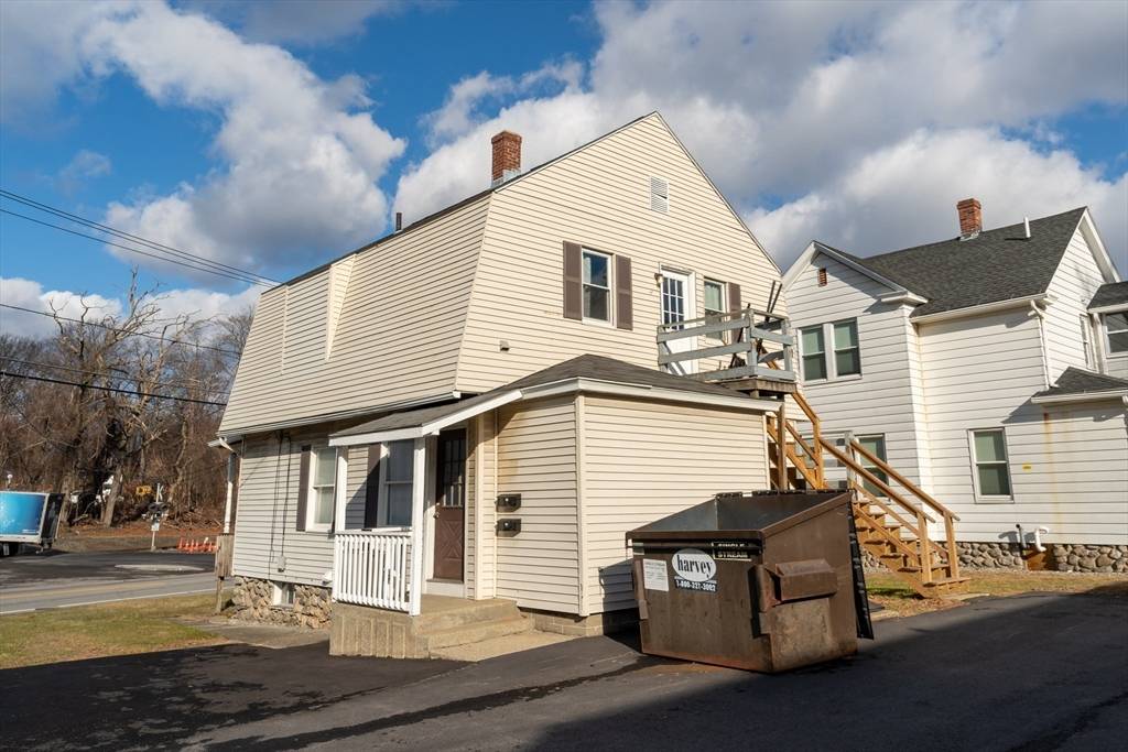 Auburn, MA 01501,25 Southbridge St