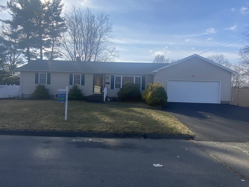 Chicopee, MA 01013,18 Villa Ln