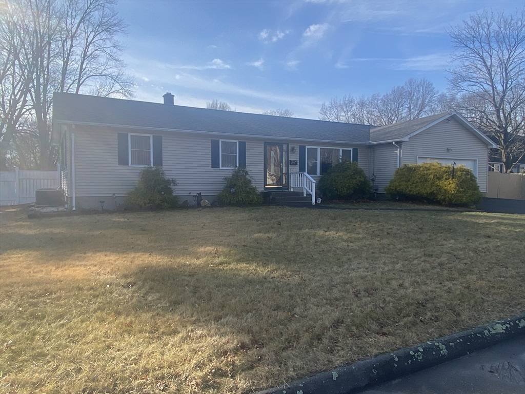 Chicopee, MA 01013,18 Villa Ln