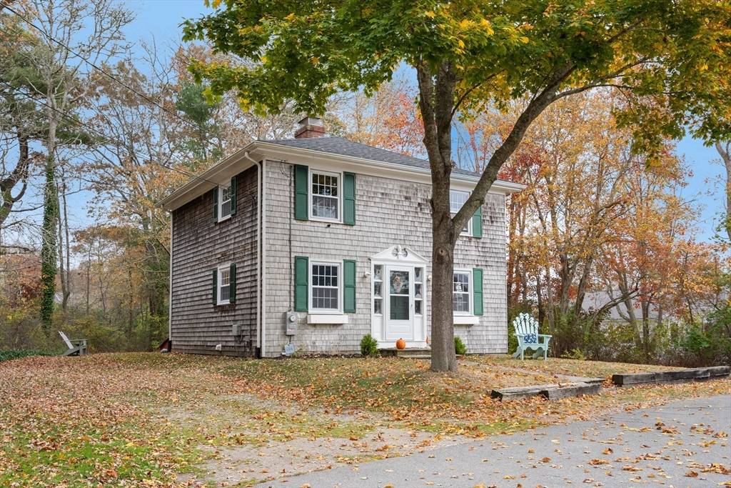 Mattapoisett, MA 02739,11 Captains Ln