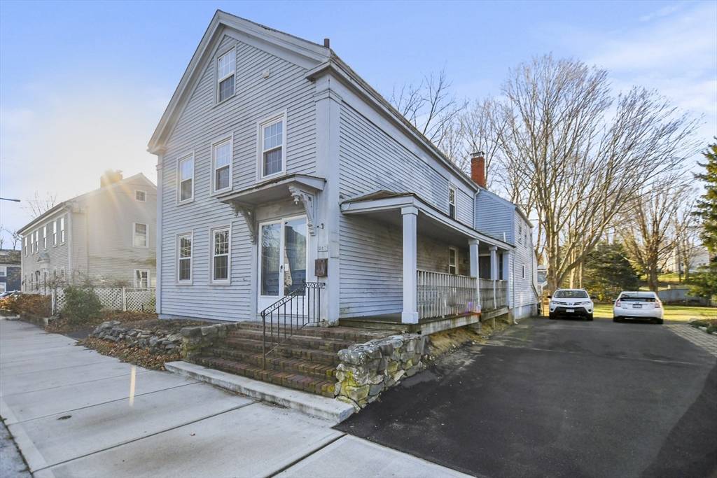 Newburyport, MA 01950,287 Merrimac Street