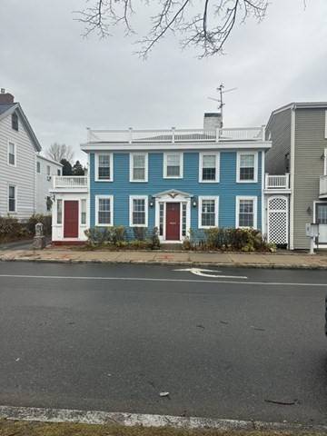 Gloucester, MA 01930,53 Western Avenue #1