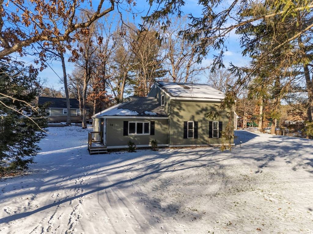 Palmer, MA 01069,74-A James St