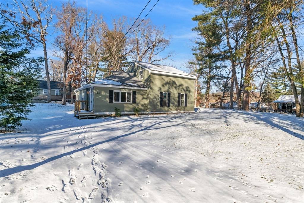 Palmer, MA 01069,74-A James St