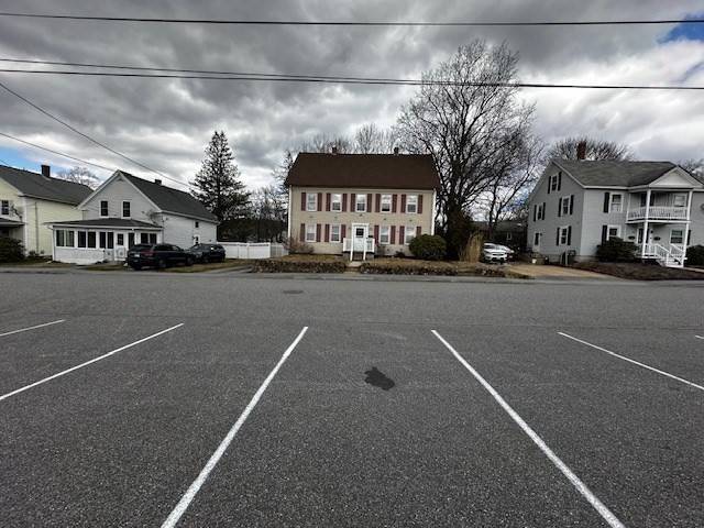 North Brookfield, MA 01535,9 N Common St #2