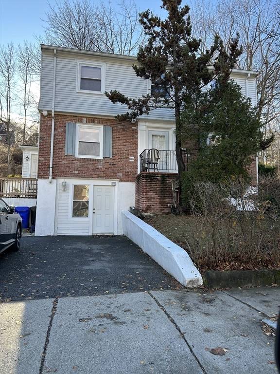 Brookline, MA 02446,240 Mason Terrace #1