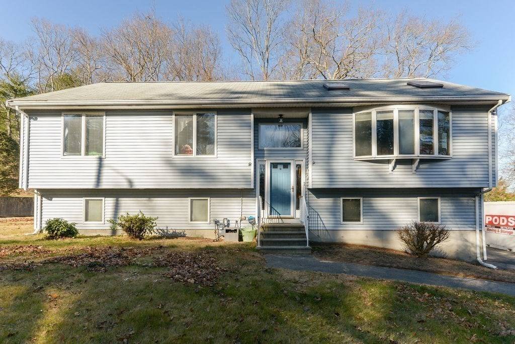 Taunton, MA 02780,15 Ryan Cir