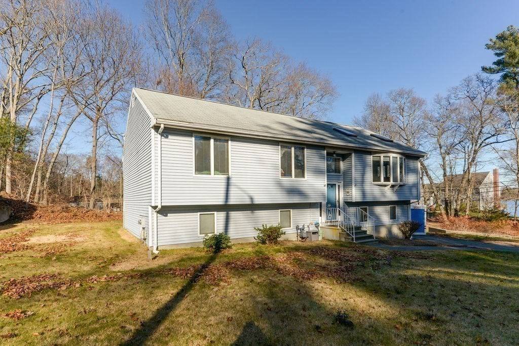 Taunton, MA 02780,15 Ryan Cir