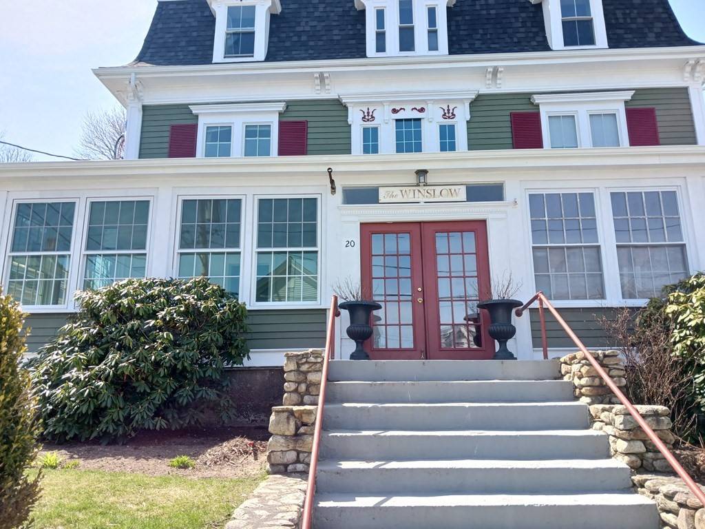 Plymouth, MA 02360,20 Winslow St #3