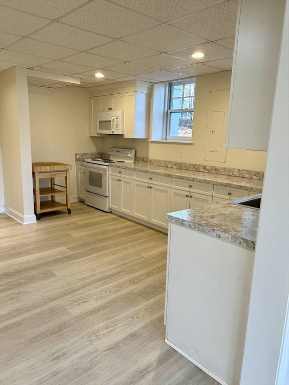 Concord, MA 01742,36 Wood Street #1