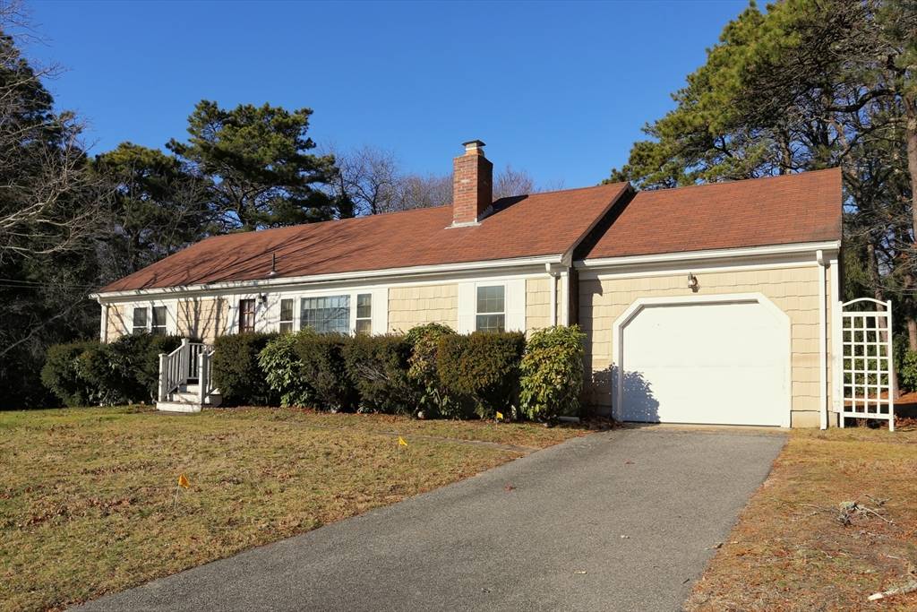 Barnstable, MA 02601,34 Hamden Cir