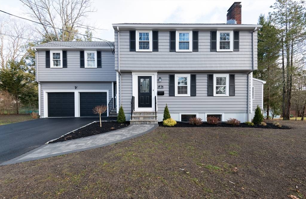 Lynnfield, MA 01940,2 Wirthmore Ln