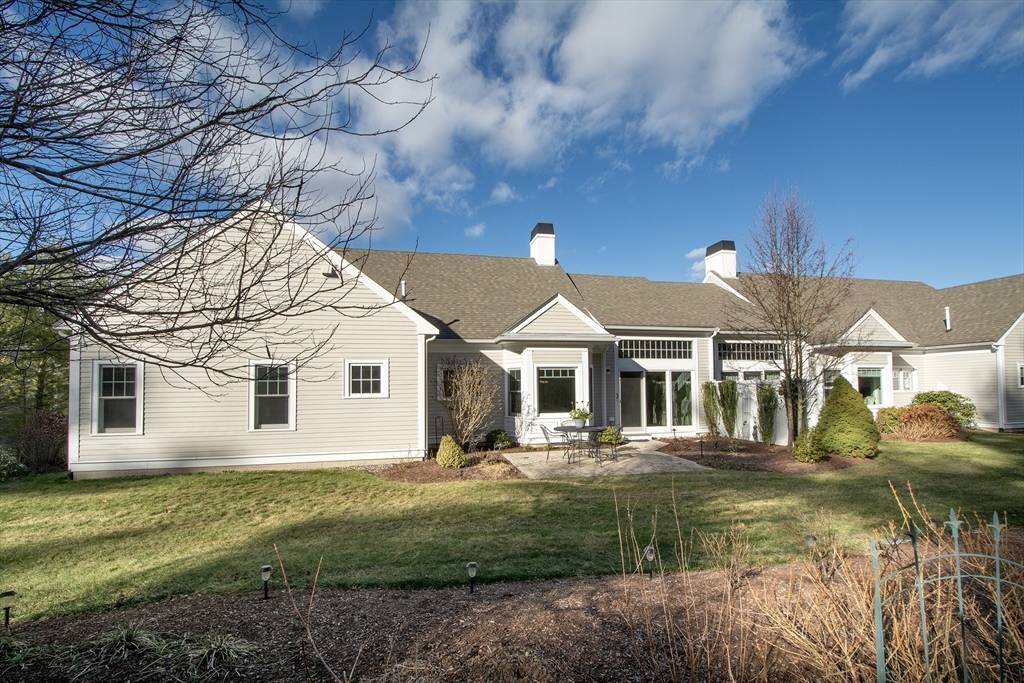 Marshfield, MA 02050,20 Mainsail Drive #20