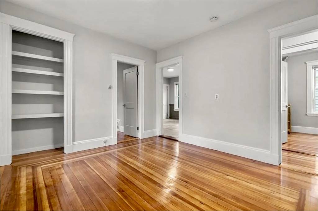 Boston, MA 02124,27 Fuller St #3