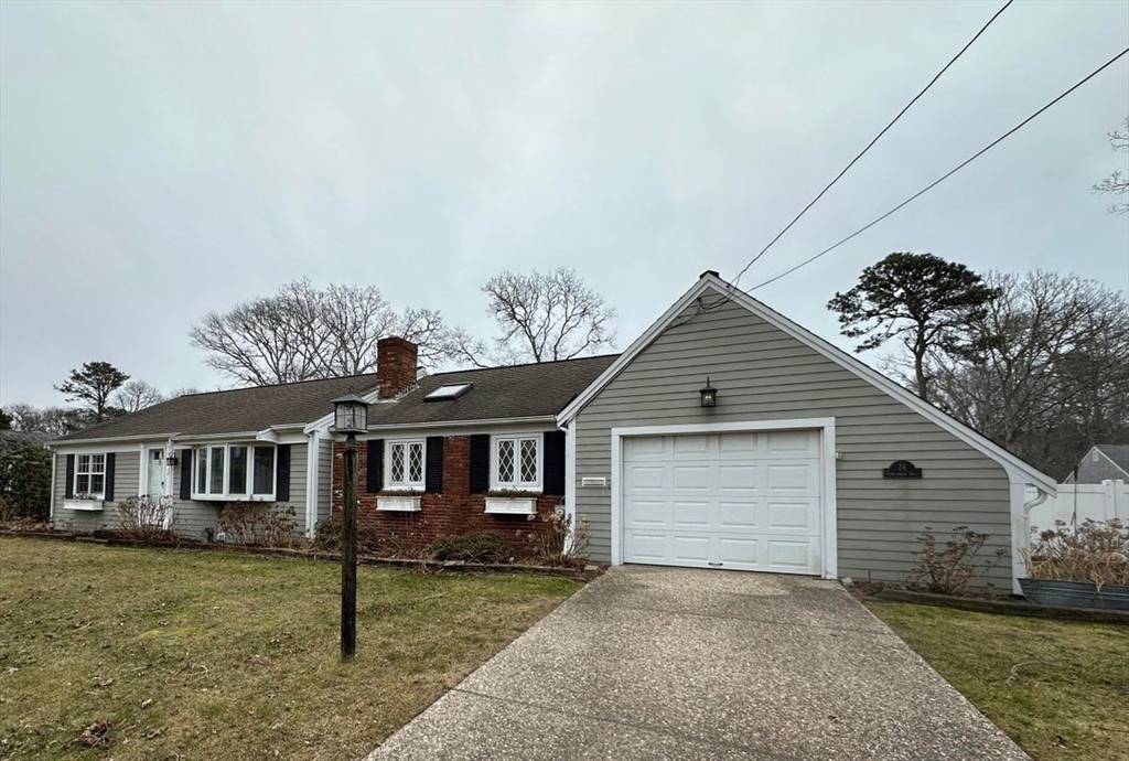 Yarmouth, MA 02673,76 Tanglewood Dr