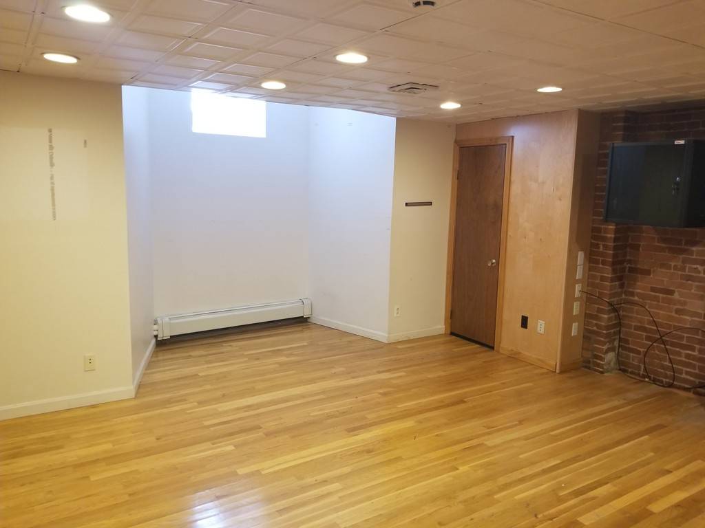 Brookline, MA 02446,1577 Beacon #2 Rooms