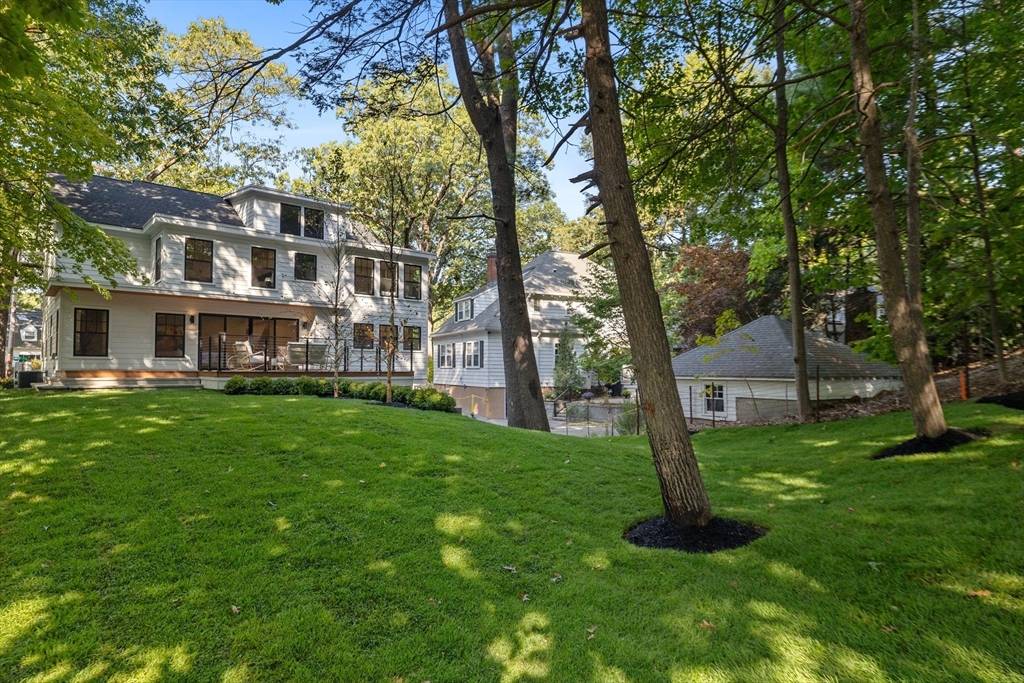 Newton, MA 02468,100 Varick Rd