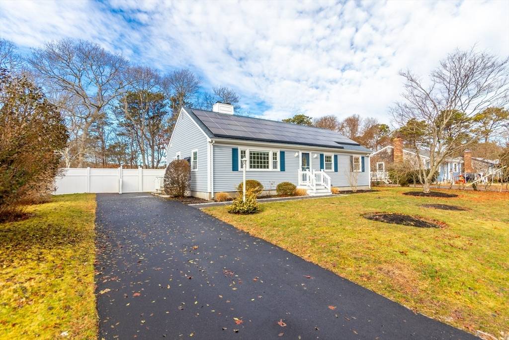 Barnstable, MA 02601,169 Megan Rd