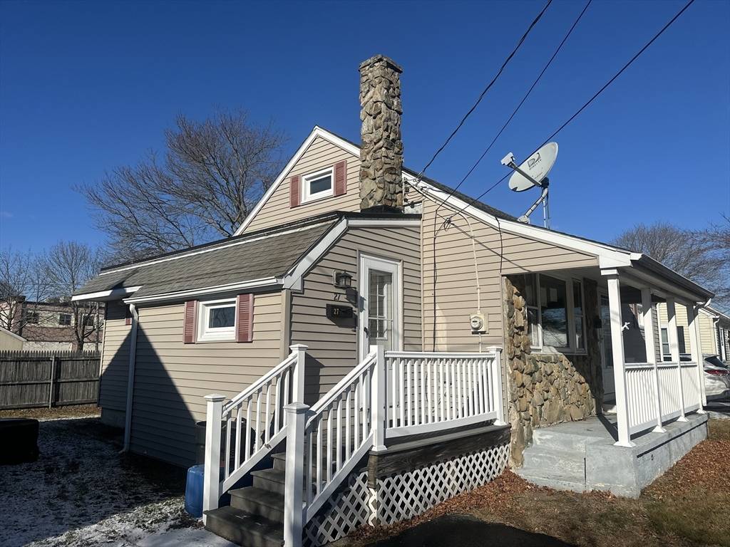 Swansea, MA 02777,27 Prairie Ave