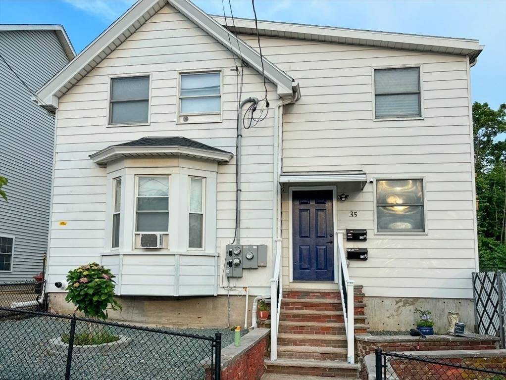 Revere, MA 02151,35 Hichborn St #1