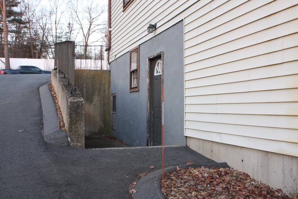 Billerica, MA 01821,574 Boston Rd #1