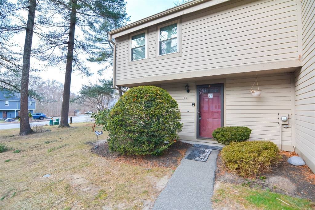 Easton, MA 02356,22 Greenwood Village St #22