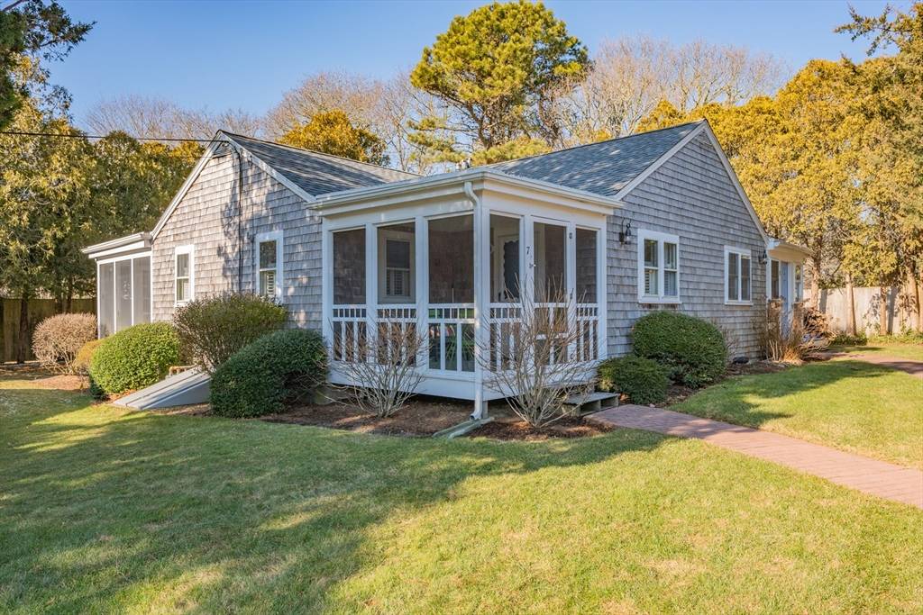 Barnstable, MA 02632,558 Craigville Beach Rd #7