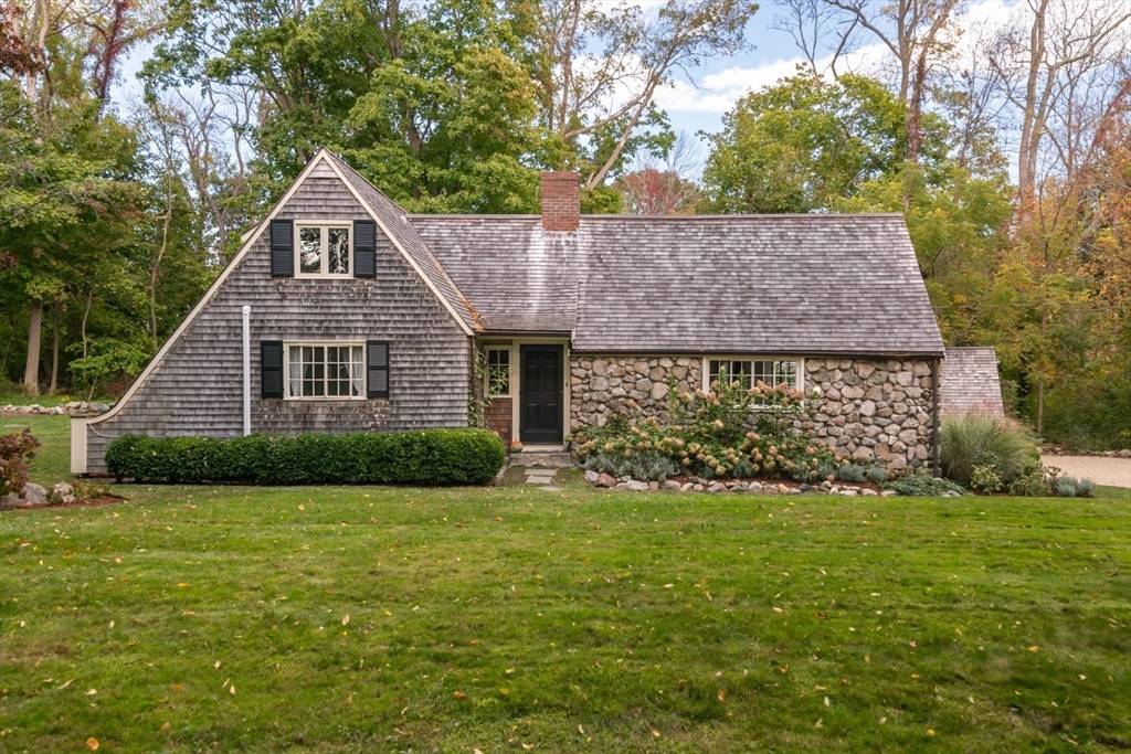 Cohasset, MA 02025,16 Cedar Ln