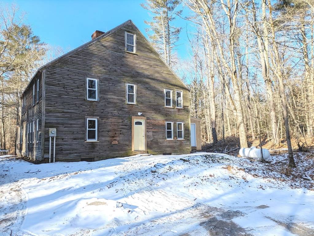 Nottingham, NH 03290,185 Raymond Rd