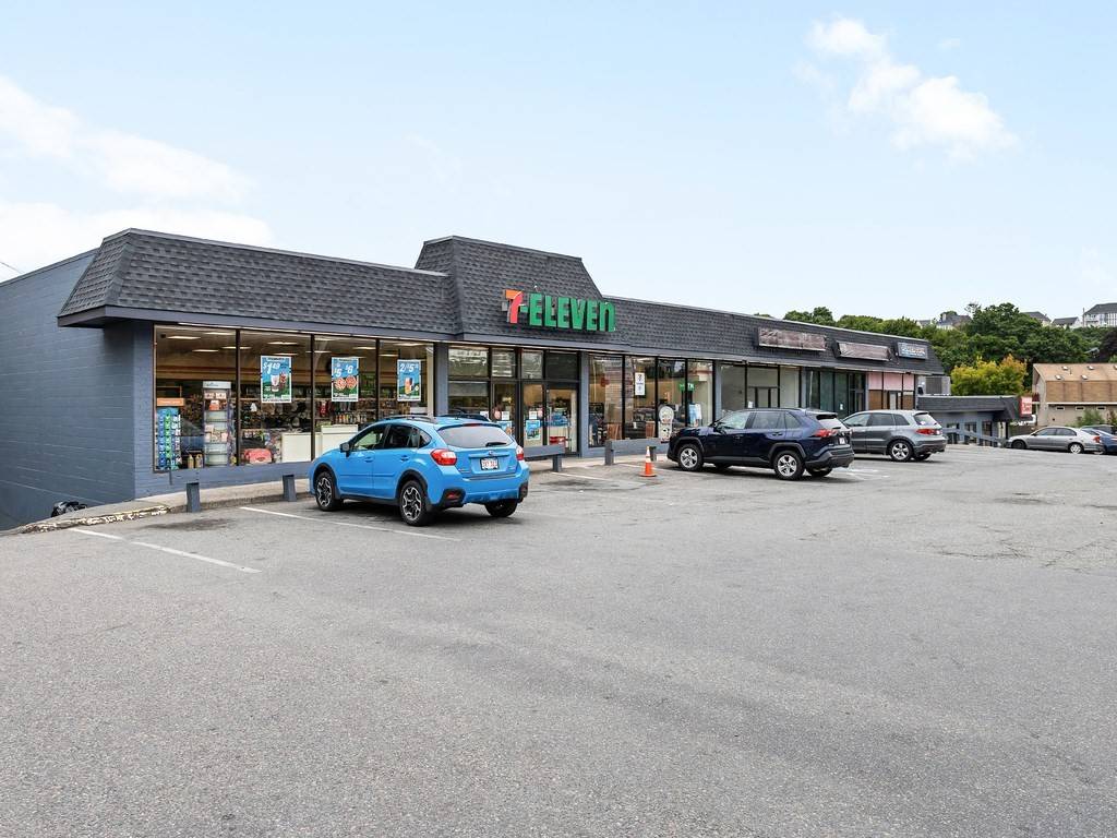 Saugus, MA 01906,40 Hamilton Street