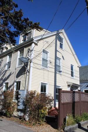 Gloucester, MA 01930,1060-1062 Washington St #3