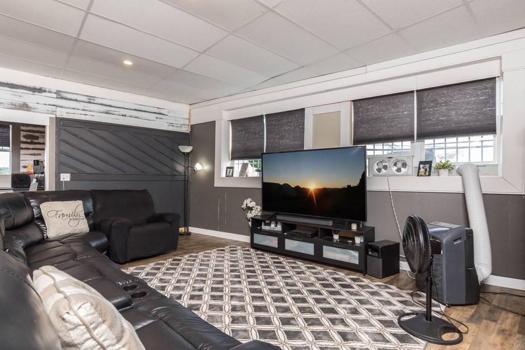Leominster, MA 01453,287 6th Street