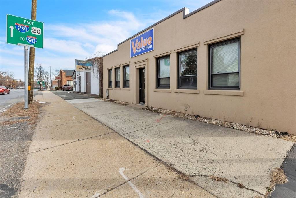 Springfield, MA 01104,785 Page Blvd