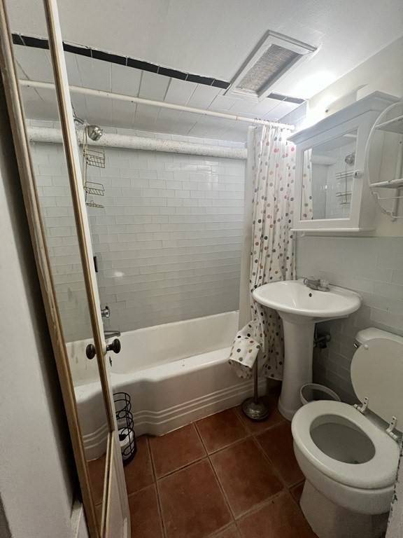 Boston, MA 02135,63 Sutherland #B-2