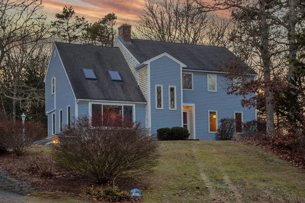 Falmouth, MA 02536,20 Joshua Ln