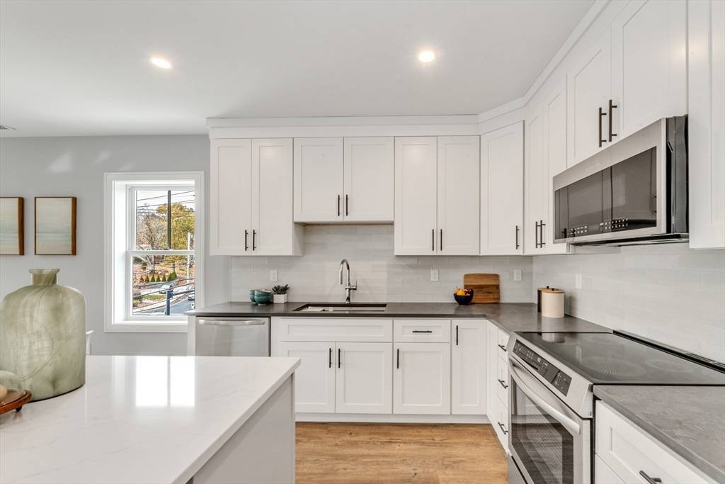 Dedham, MA 02026,1000 Washington Street #308