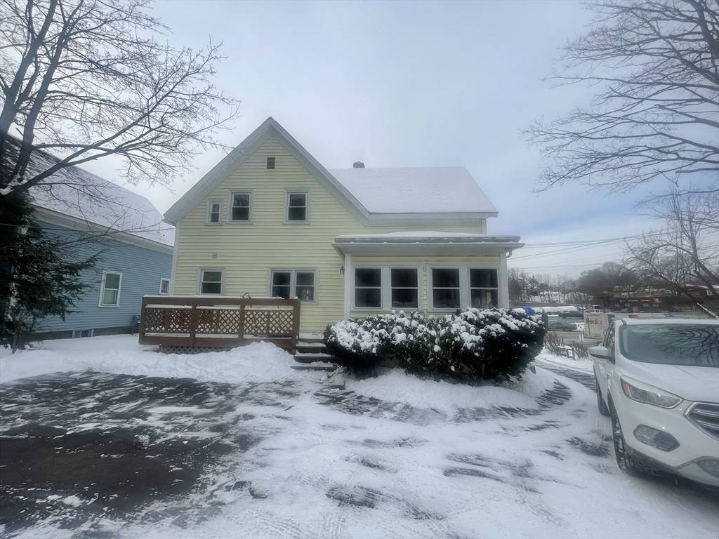 Lunenburg, MA 01462,5 Pleasant St