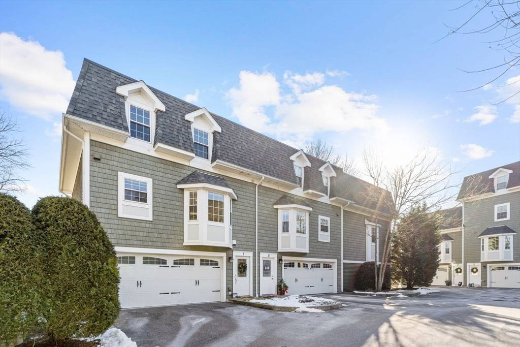 Quincy, MA 02169,580 Quarry Street #7