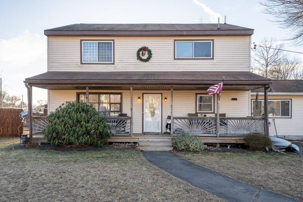 South Hadley, MA 01075,2 Rita Cir