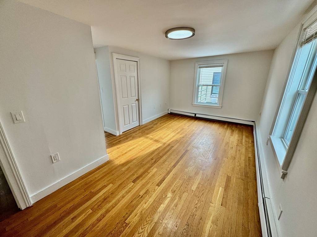 Boston, MA 02127,137 K St. #3