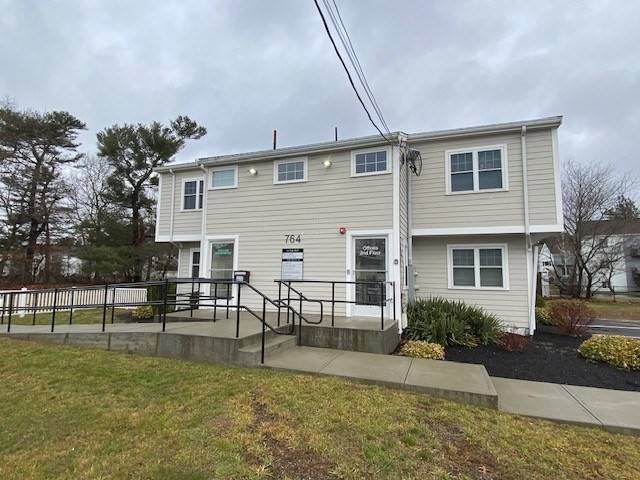 Marshfield, MA 02050,764 Plain Street #1-3