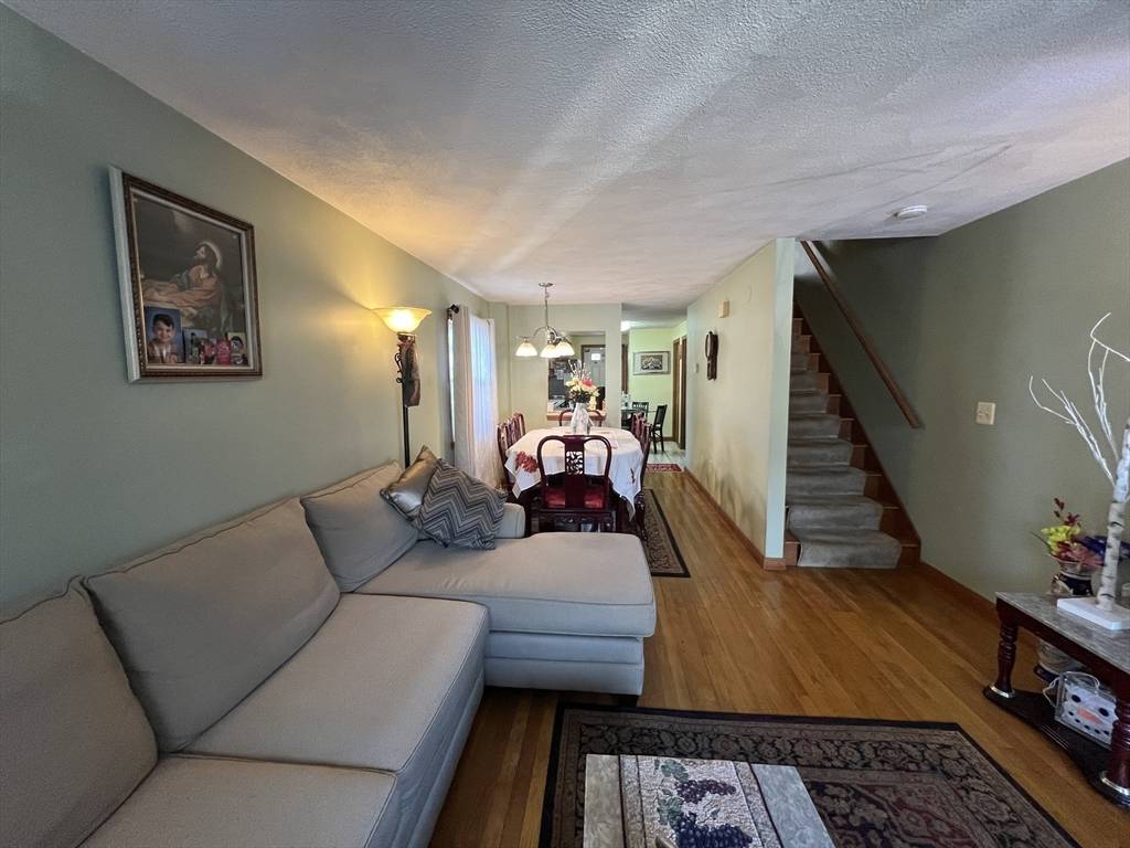 Norwood, MA 02062,39 Plimpton Ave #39