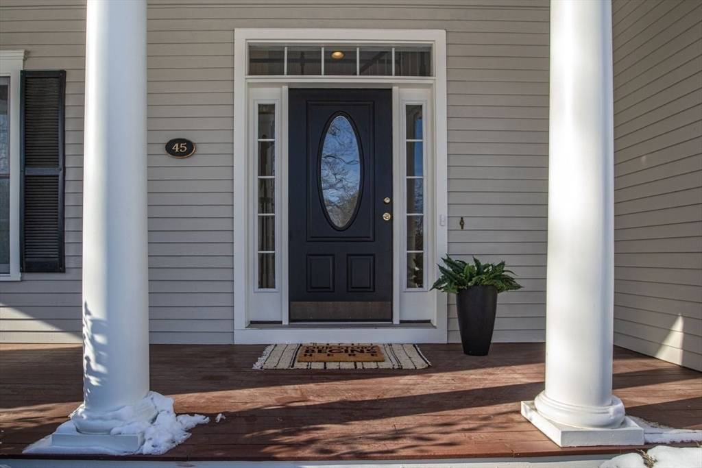 Norfolk, MA 02056,45 Berkshire
