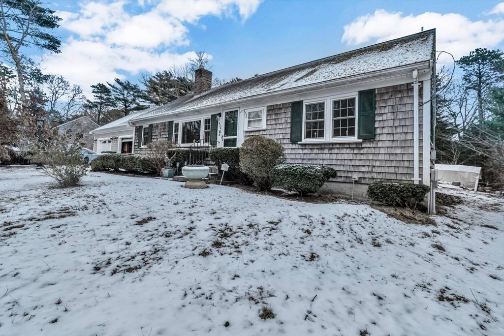 Barnstable, MA 02635,426 Mariner Cir